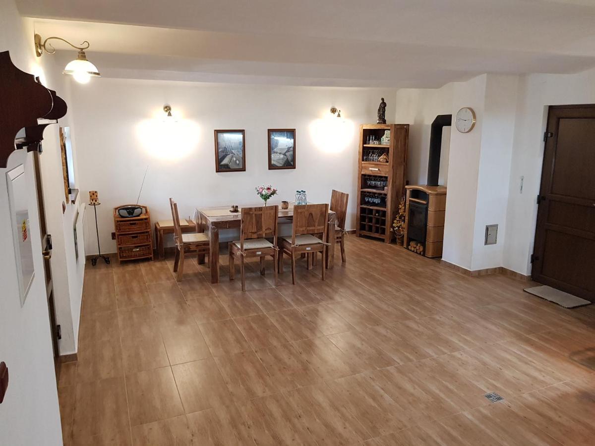 Sklep U Cejku Villa Mutěnice Buitenkant foto